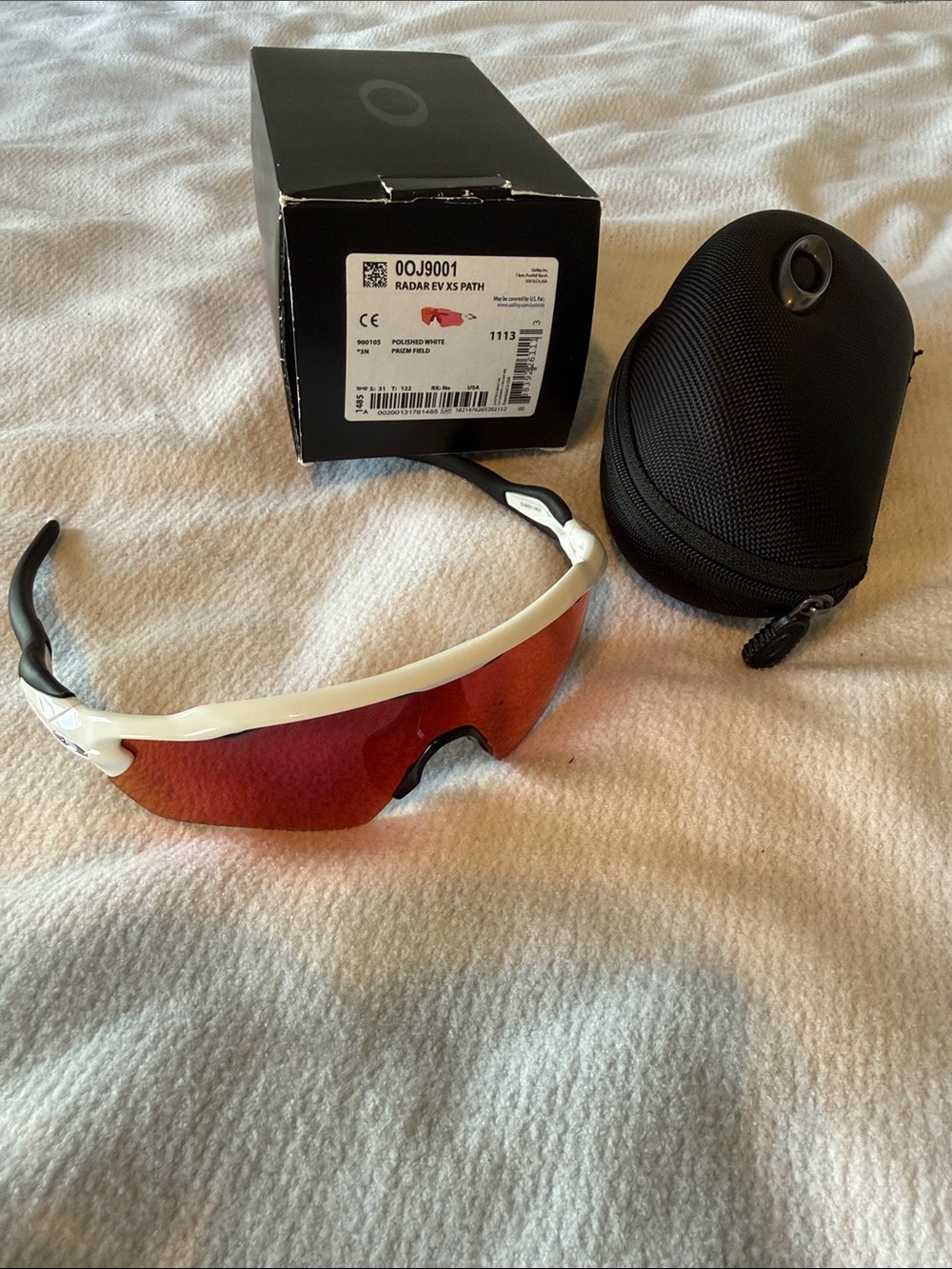 Oakley Radar EV Path Sunglasses - White Frame with Red Lens